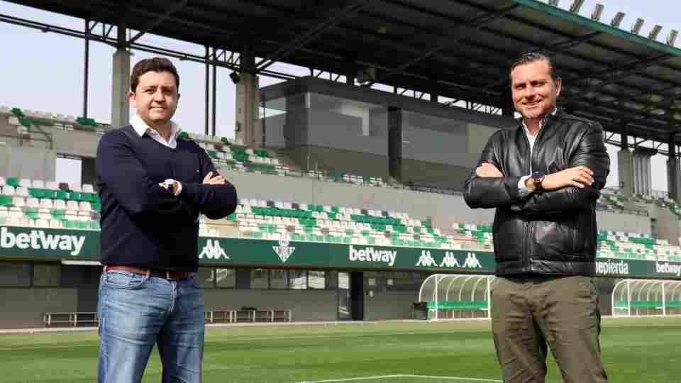 El Real Betis renueva a Manel Ruano hasta 2024