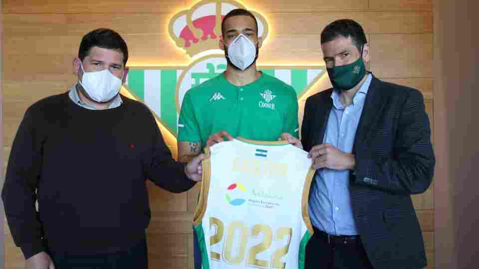 Castor renueva como proveedor oficial en servicios de limpieza del Coosur Real Betis