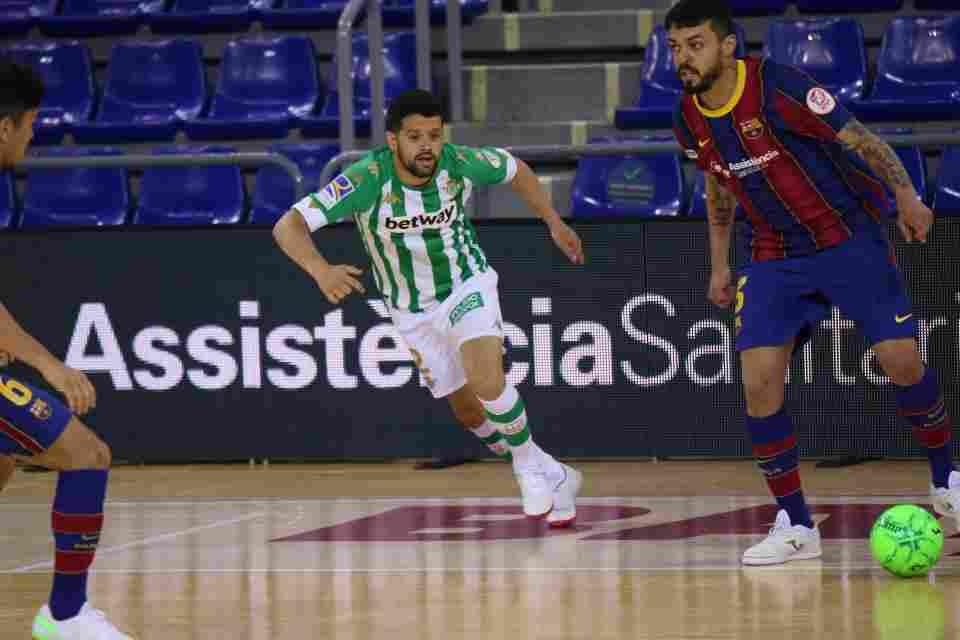 Burrito: "Es una pena, hemos hecho un grandísimo partido"