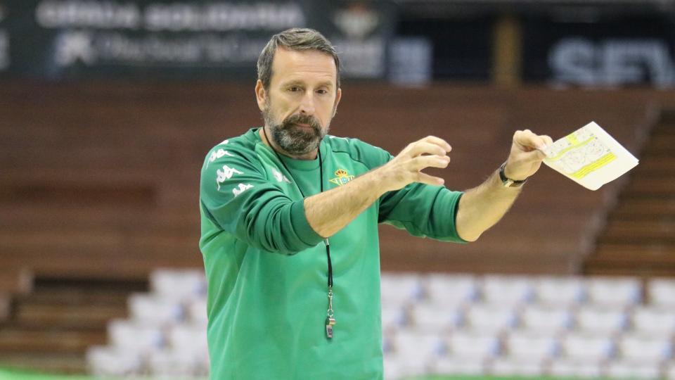 Joan Plaza: "Nos van a obligar a competir por encima de nuestras posibilidades si queremos tener opciones de ganar"