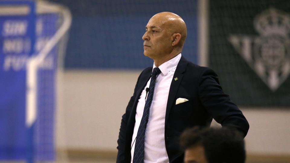 Juanito: "El equipo se ha vuelto a hacer fuerte en casa"