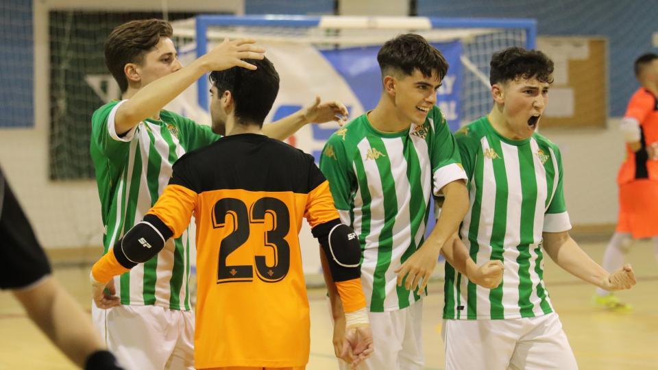 CRÓNICA | A un paso del ascenso a Segunda (3-1)