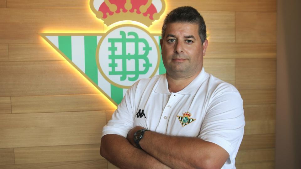 Sergio Barroso renueva como entrenador del filial del Real Betis Futsal por dos temporadas