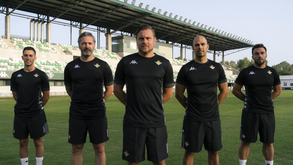Cuerpo técnico del Betis Deportivo para la temporada 2021/2022