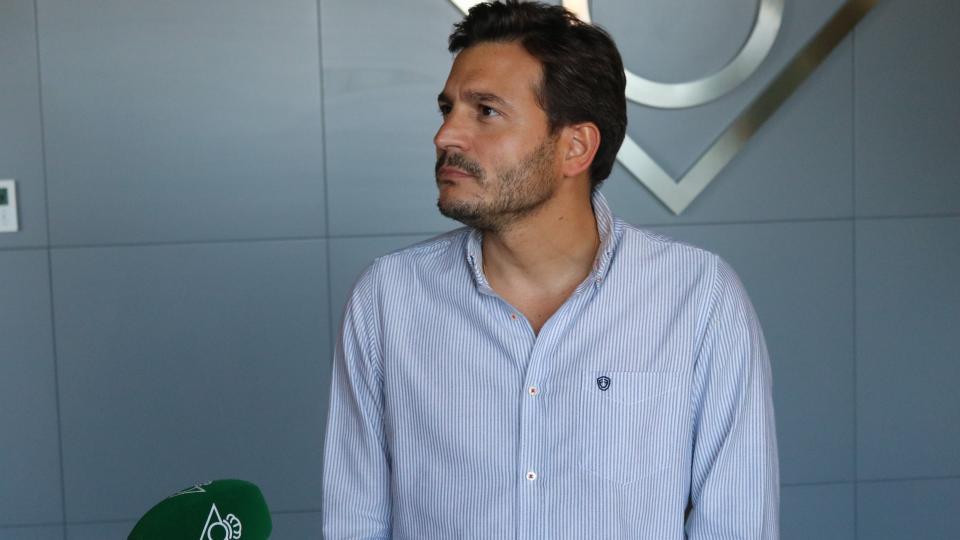 Miguel Roda: "Laurina es una jugadora que nos va a aportar físico y velocidad"
