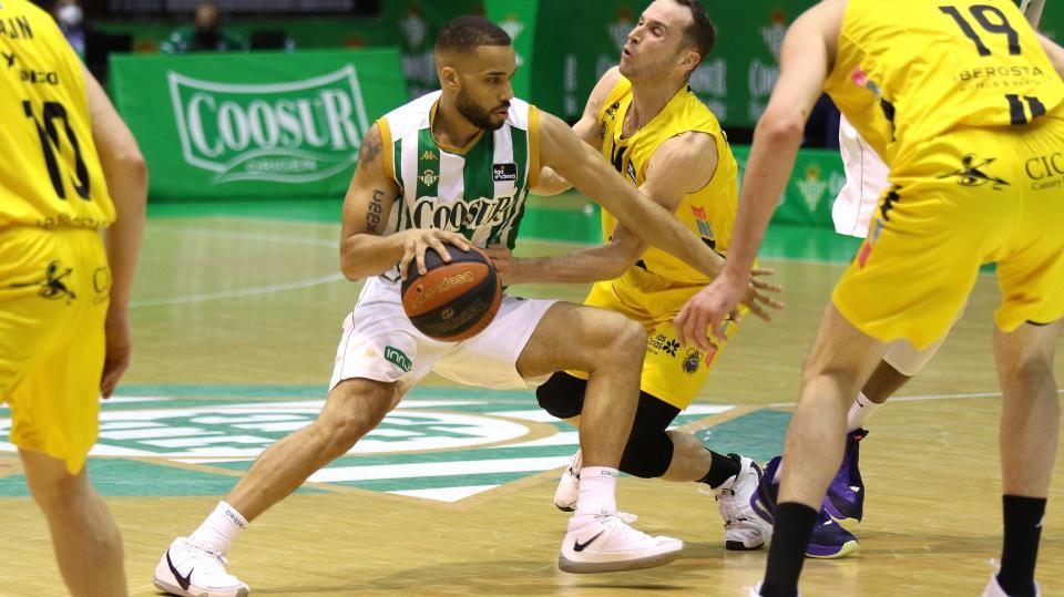 Mike Torres finaliza su etapa de cesión en el Belfius Mons-Hainaut
