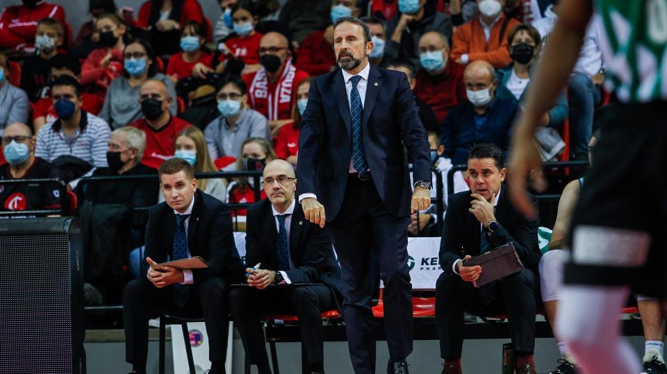 Joan Plaza: "Honestamente ha ganado el equipo que más lo ha merecido"