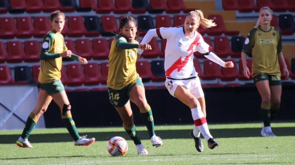 CRÓNICA | Trabajada y dulce victoria en Vallecas (0-2)