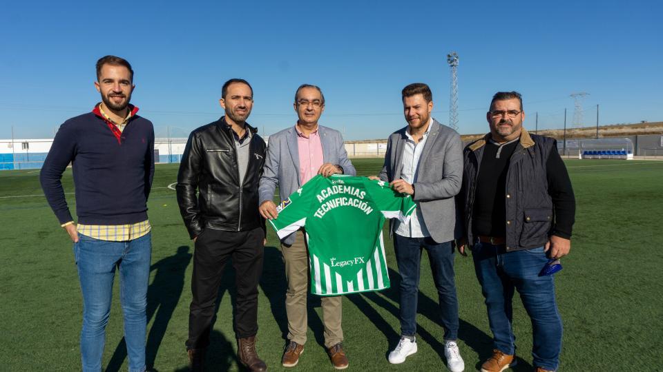 La Fundación abrirá Betis Academy Alcalá del Río