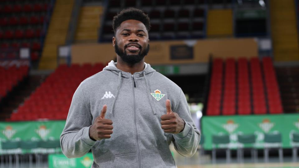 Leslie: "Sólo quiero estar aquí y ayudar al equipo a ganar"