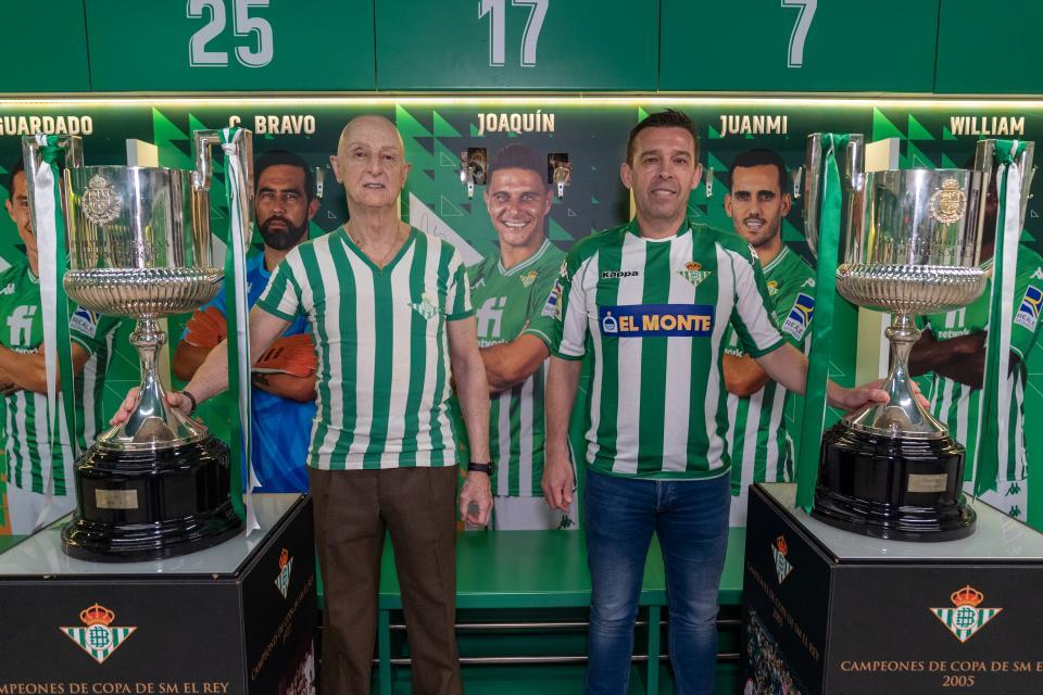 Los campeones de Copa de 1977 y 2005 saltarán al césped antes del comienzo del partido Real Betis-Elche