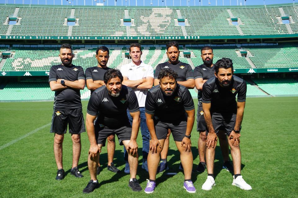 El Real Betis Balompié recibe a siete entrenadores de Irak dentro de su nuevo proyecto Coaches Development Programme