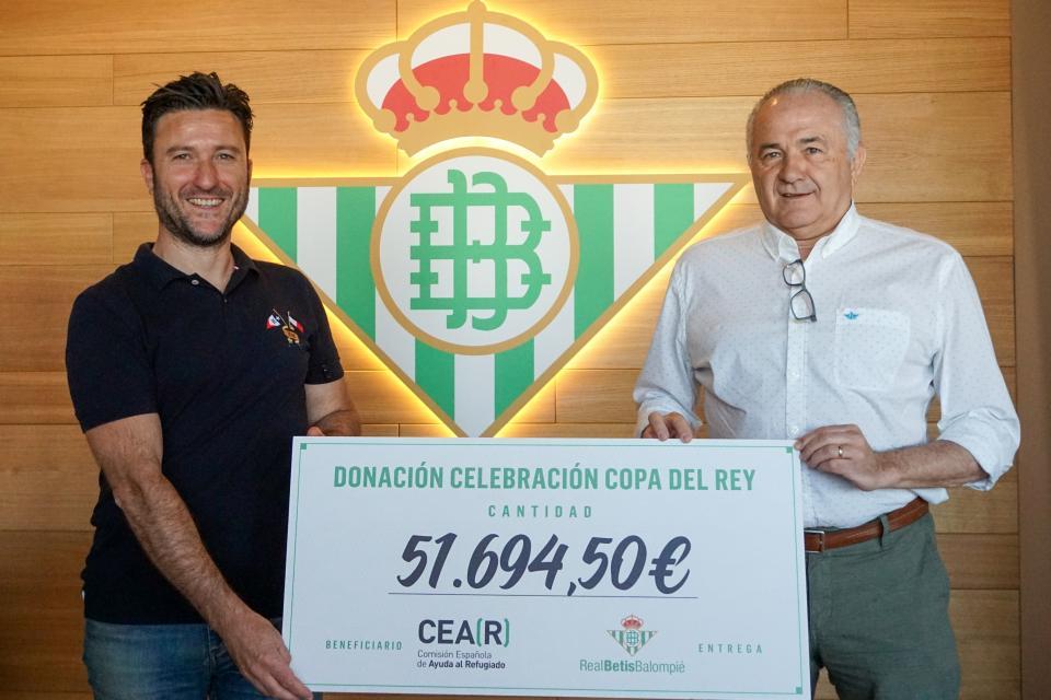  El Real Betis Balompié entrega a la Comisión Española de Ayuda al Refugiado la recaudación de la celebración de la final de la Copa del Rey en el Benito Villamarín