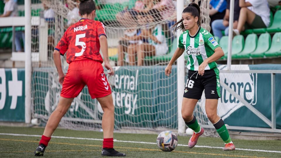 CRÓNICA | El Real Betis Féminas cae derrotado ante el Levante Las Planas (1-2)