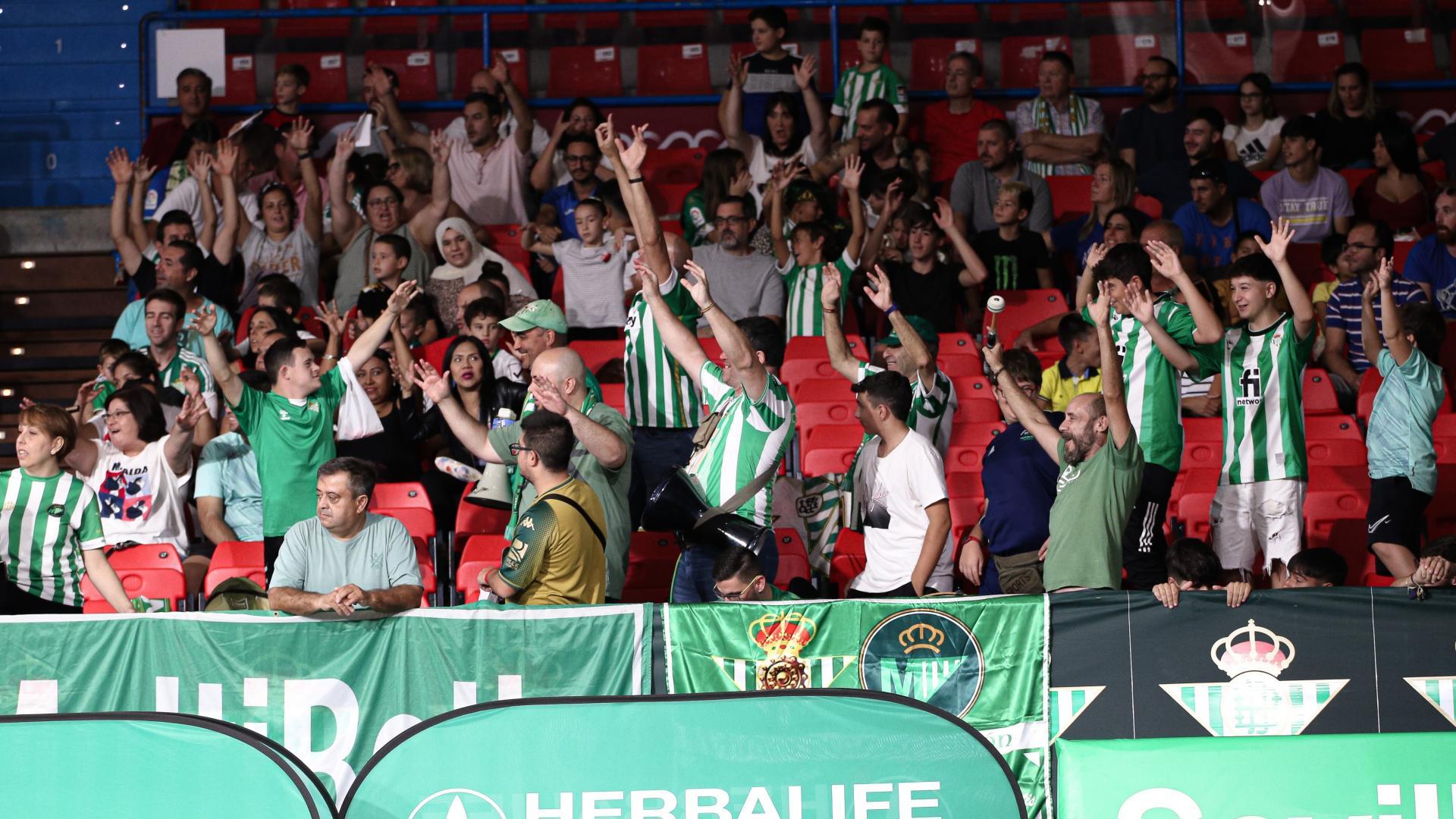 Entradas a 15&euro; y 5&euro; para el partido del domingo entre el Real Betis Futsal y ElPozo Murcia Costa Cálida