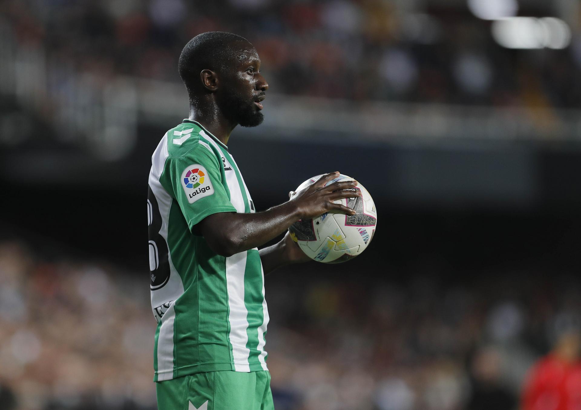CRÓNICA | Dura derrota en Valencia (3-0)