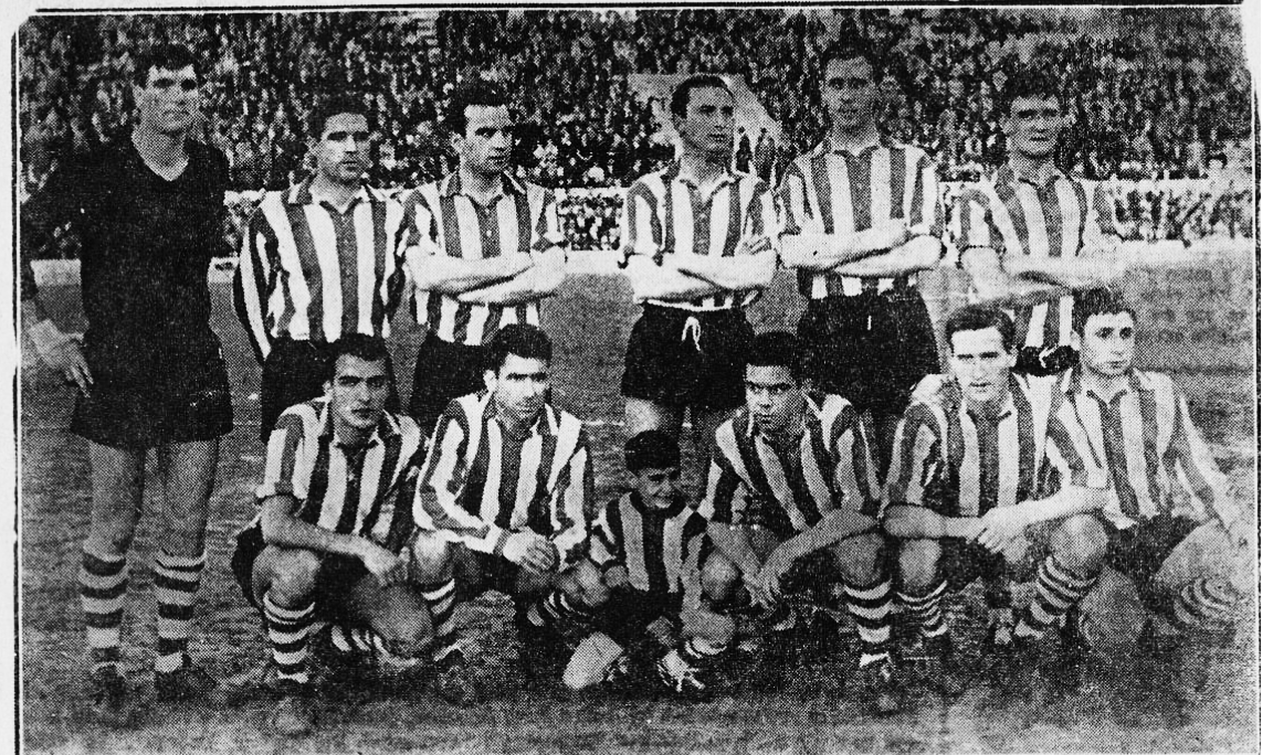 HISTORIA | Iribar en el campo del Betis
