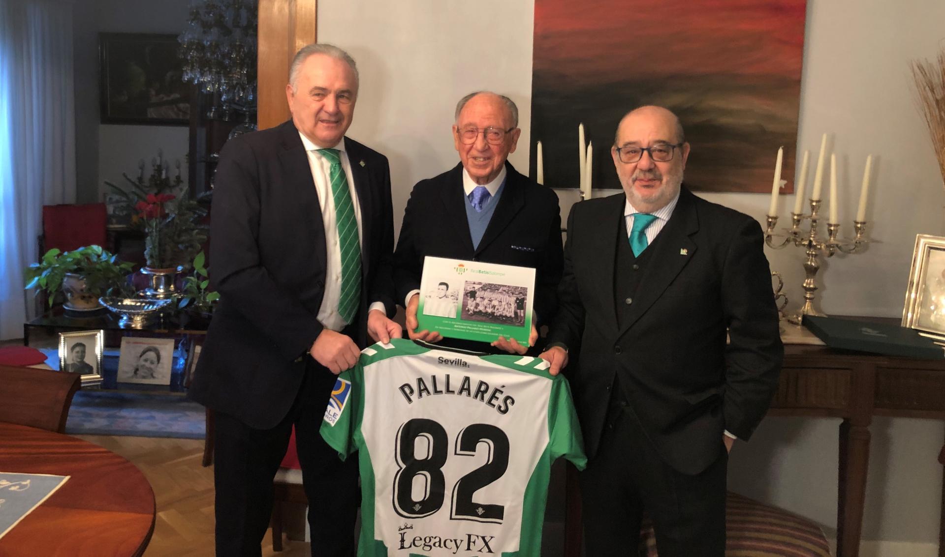 Homenaje del Real Betis a Antonio Pallarés