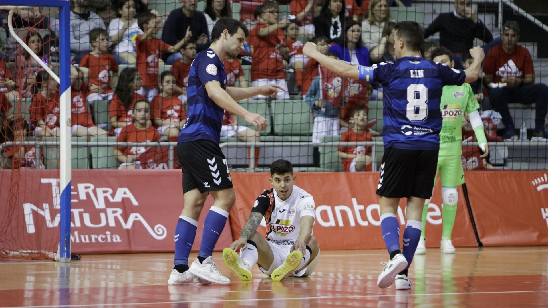 CRÓNICA | Punto de oro para un Real Betis Futsal que mereció más (4-4)