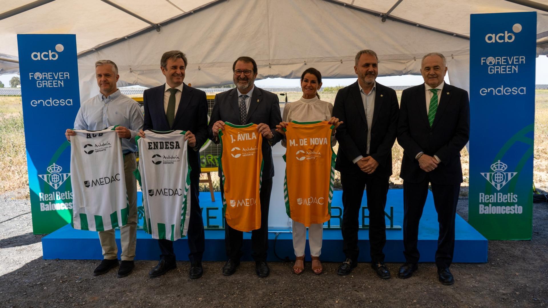 Endesa y ACB colaboran con la plataforma Forever Green para luchar contra el cambio climático