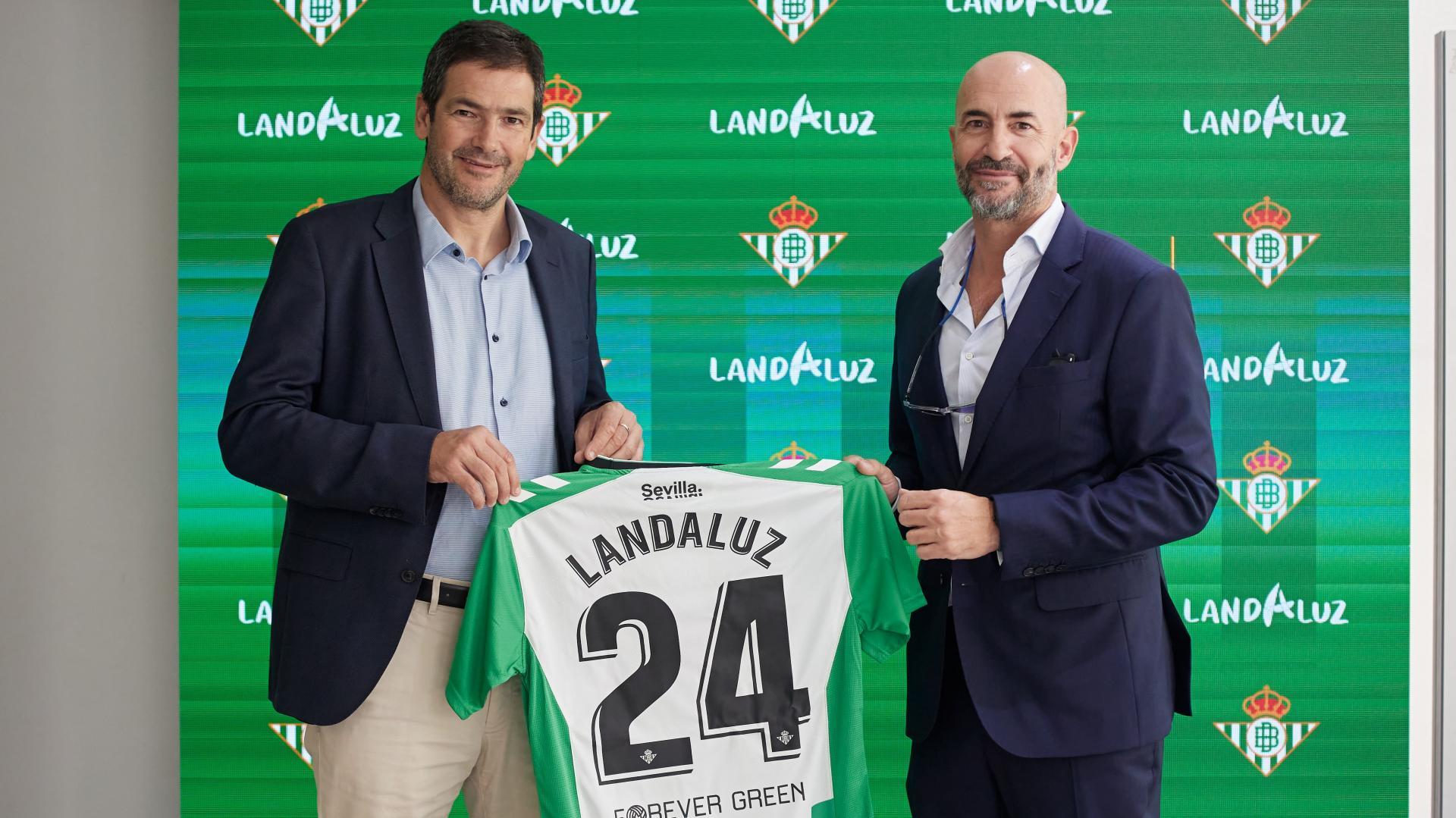 El Real Betis y LANDALUZ alcanzan un acuerdo de colaboración para la promoción de alimentos andaluces con marcas renombradas
