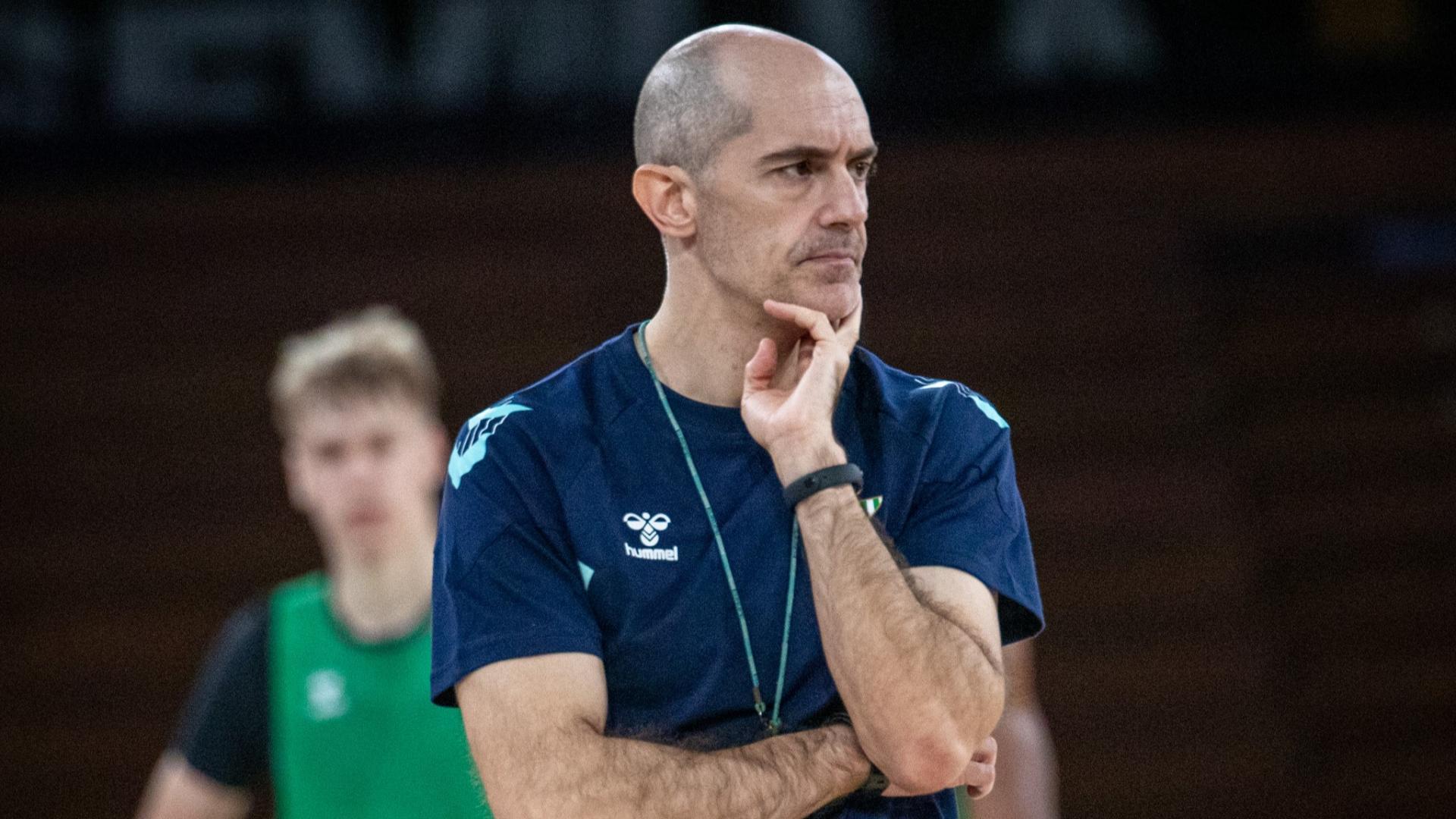 Javi Carrasco, sobre el estreno liguero: "El equipo llega muy motivado"