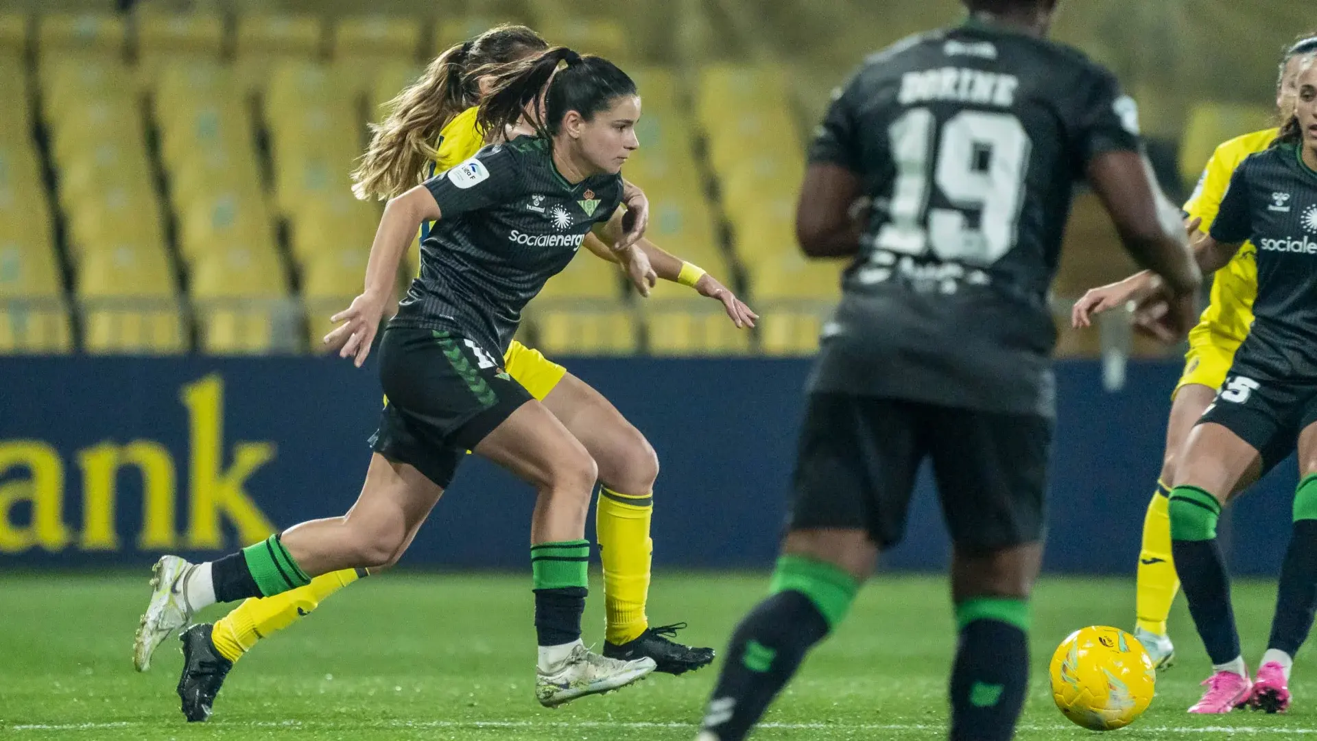 CRÓNICA | El Real Betis Féminas cae ante el Villarreal en el Mini Estadi (2-1)