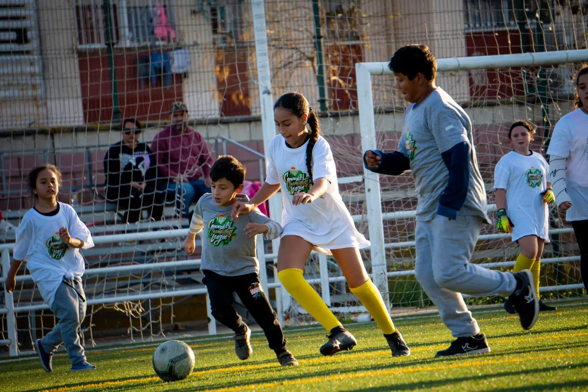La Fundación Real Betis promueve el cuidado del medio ambiente entre los niños de Community Champions