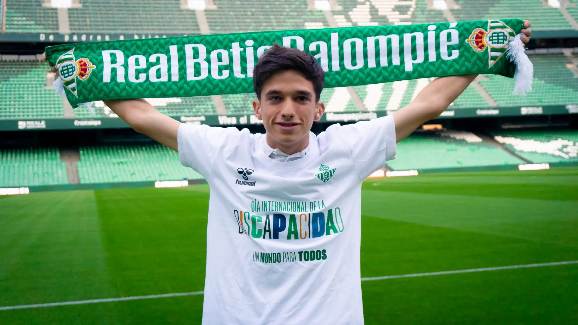 El Real Betis celebra la inclusión de las personas con discapacidad sumándose a la Semana de acción CAFE 