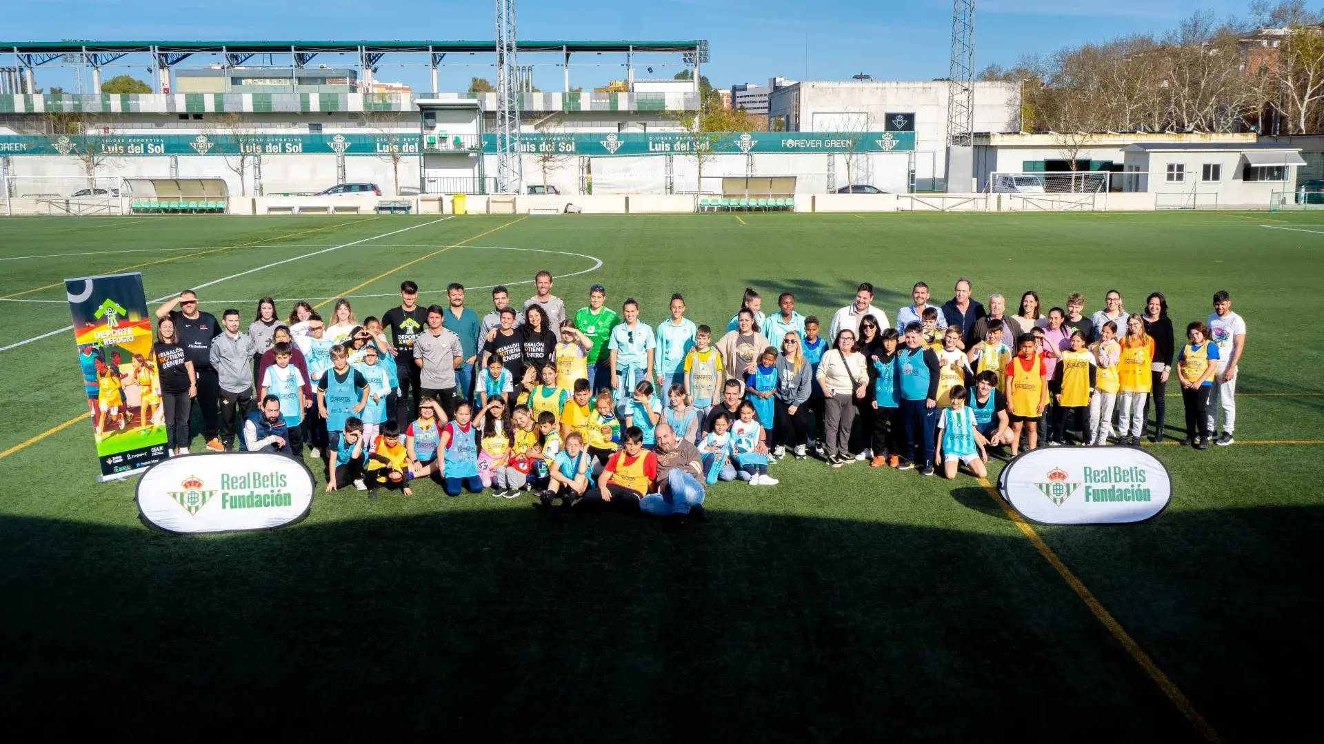 El Balón No Tiene Género: niñas y niños por el Día Internacional de la Mujer
