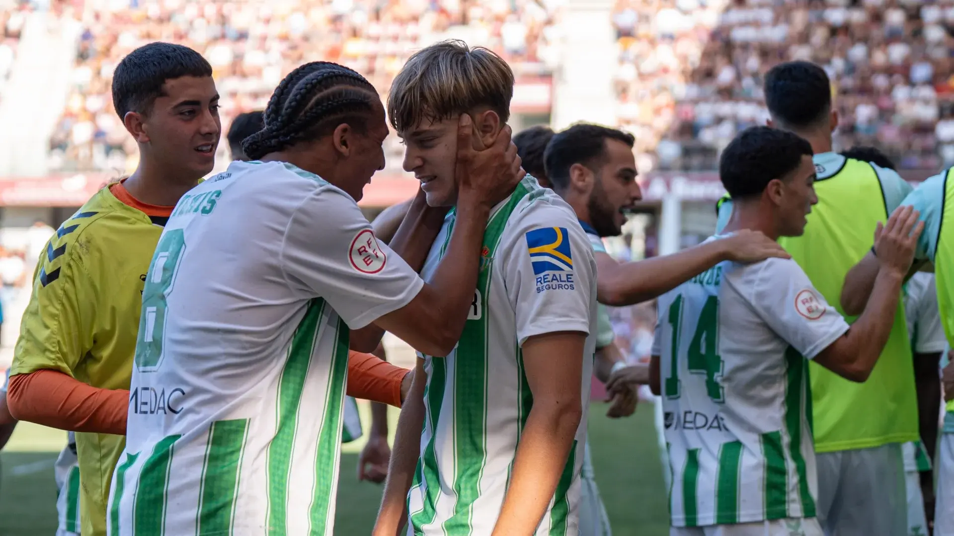 CRÓNICA | El Betis Deportivo regresa a Primera Federación por la puerta grande