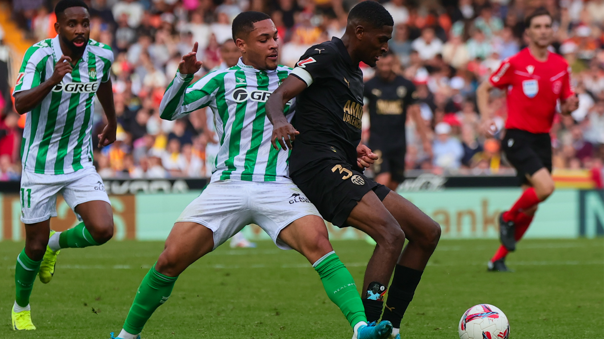 Derrota en Mestalla (4-2)