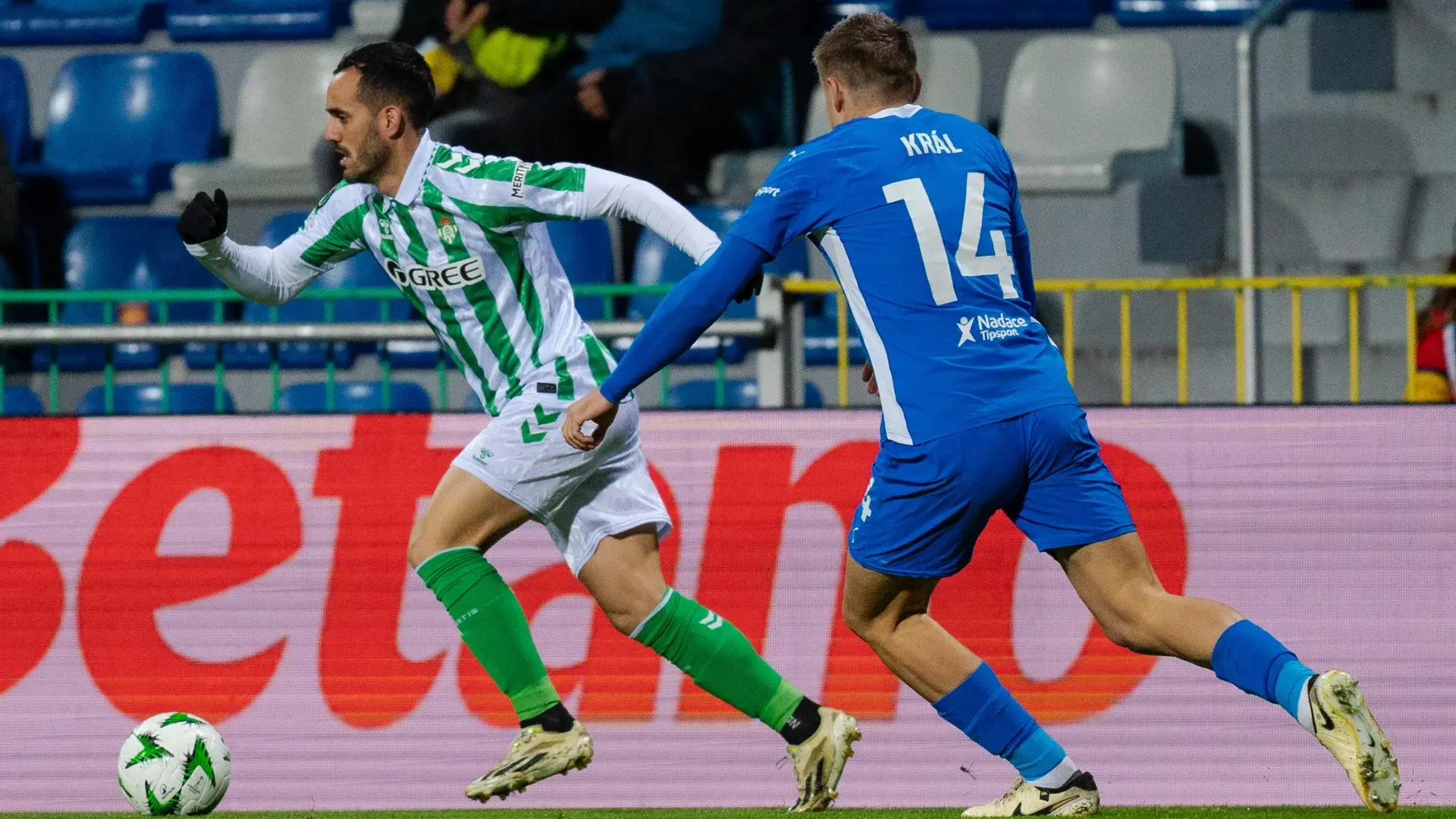 El Real Betis y el Getafe CF llegan a un acuerdo para la cesión de Juanmi 
