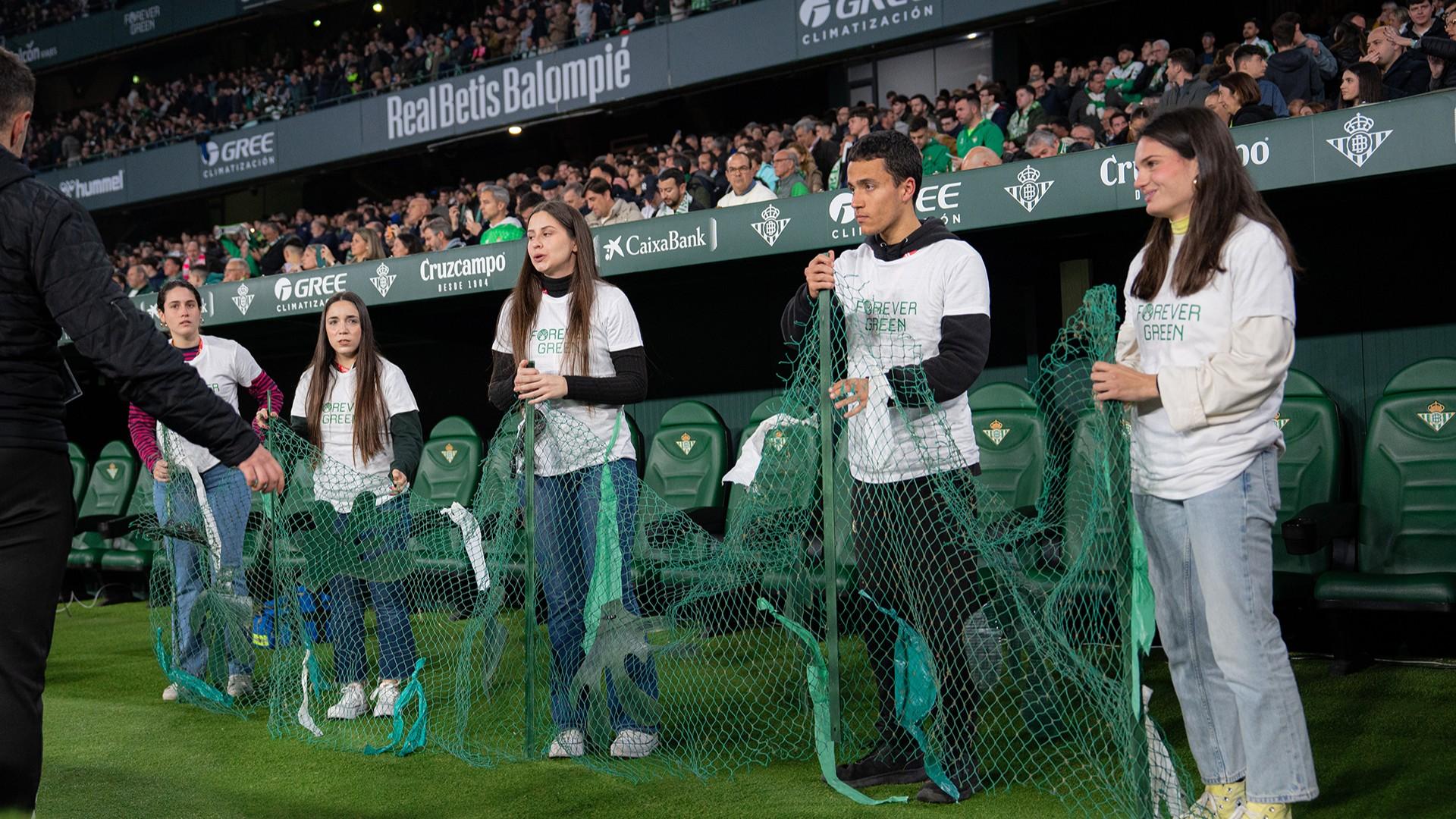 Un partido Forever Green muy azul