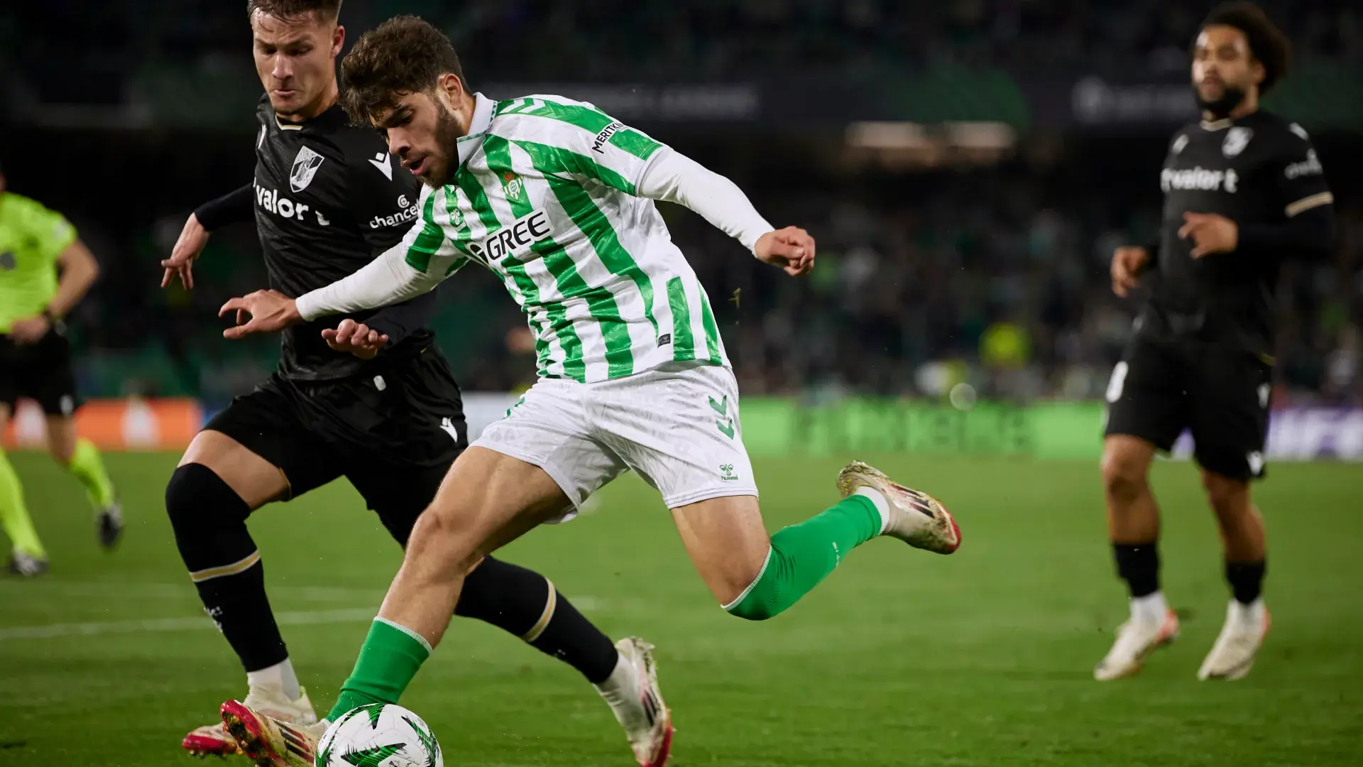 Empate en la ida de los octavos (2-2)