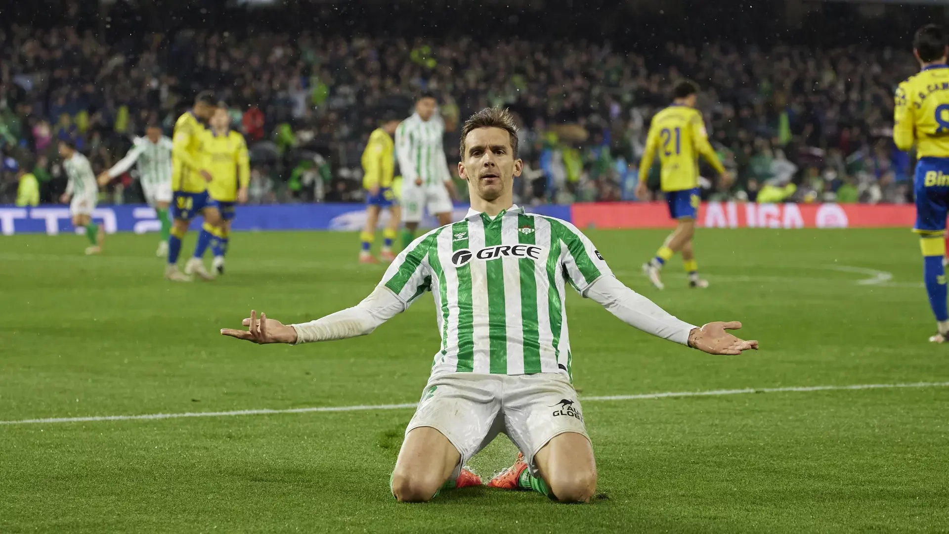 El Real Betis se impone a la UD Las Palmas (1-0)