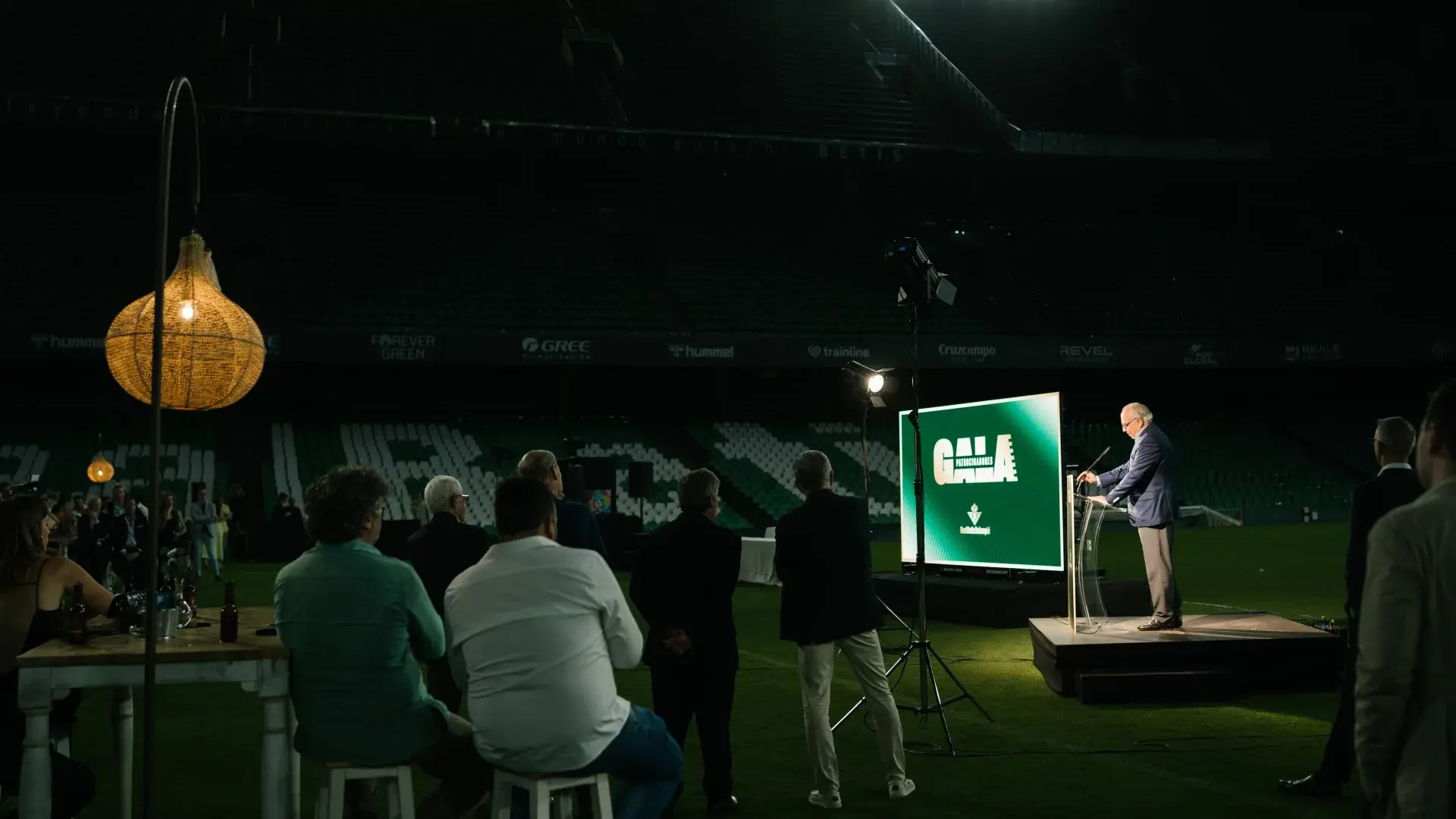 El Benito Villamarín acogió la XV edición de la Gala de Patrocinadores del Real Betis