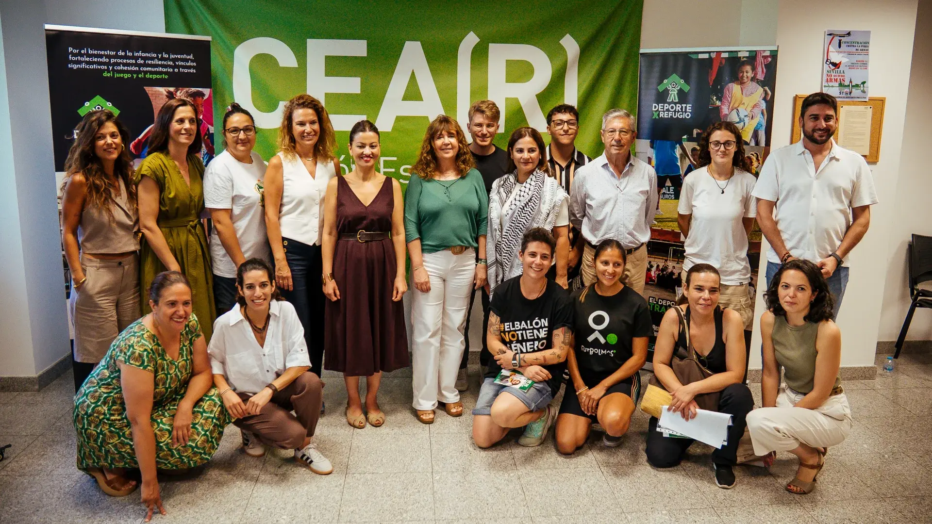 La ministra de Juventud e Infancia Sira Rego visita en Sevilla el proyecto "Deporte por Refugio", ejemplo de alianza transformadora por la infancia vulnerable 