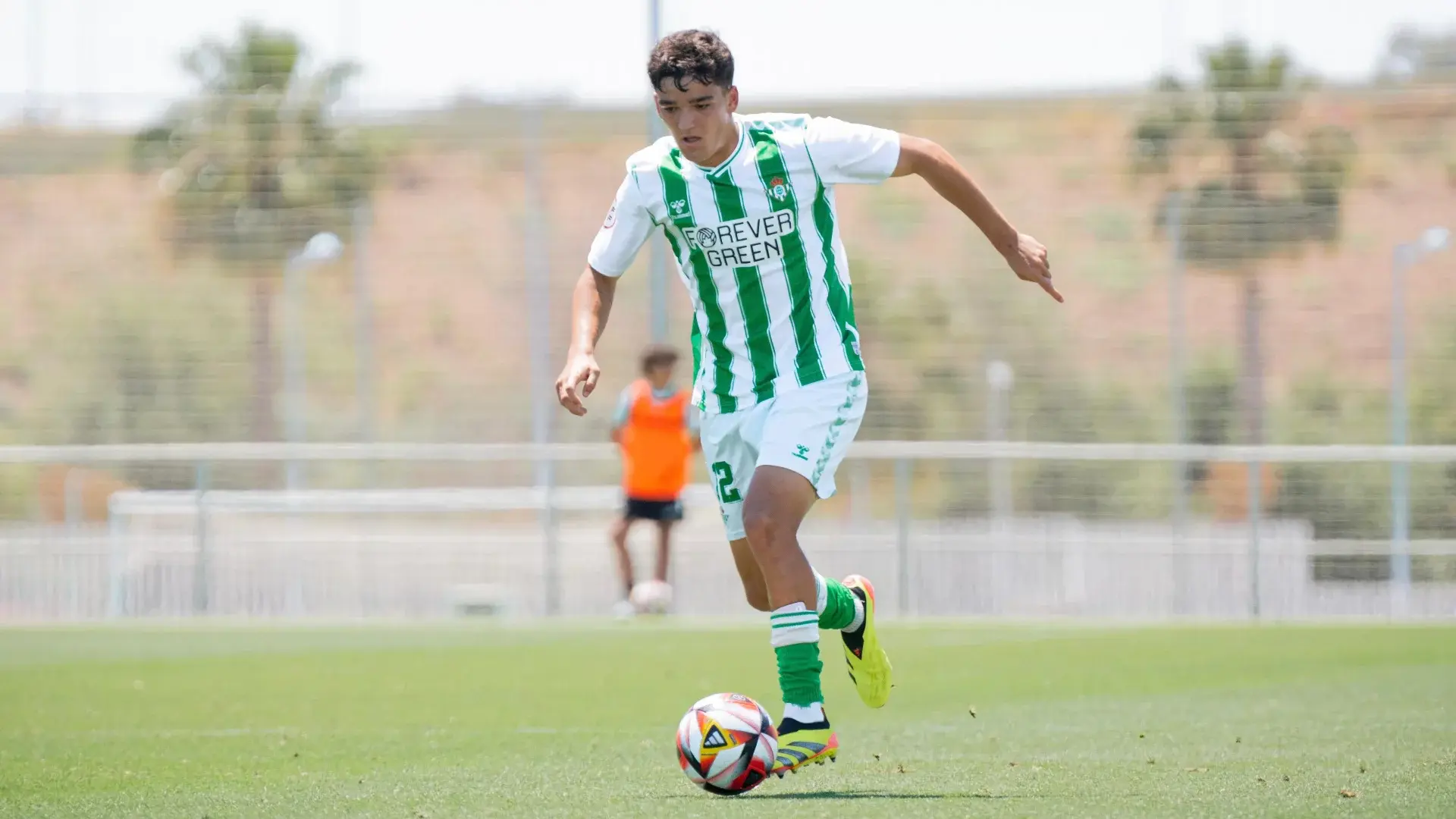 El Real Betis acuerda el traspaso de Agustín Moreno al CD Guadalajara 