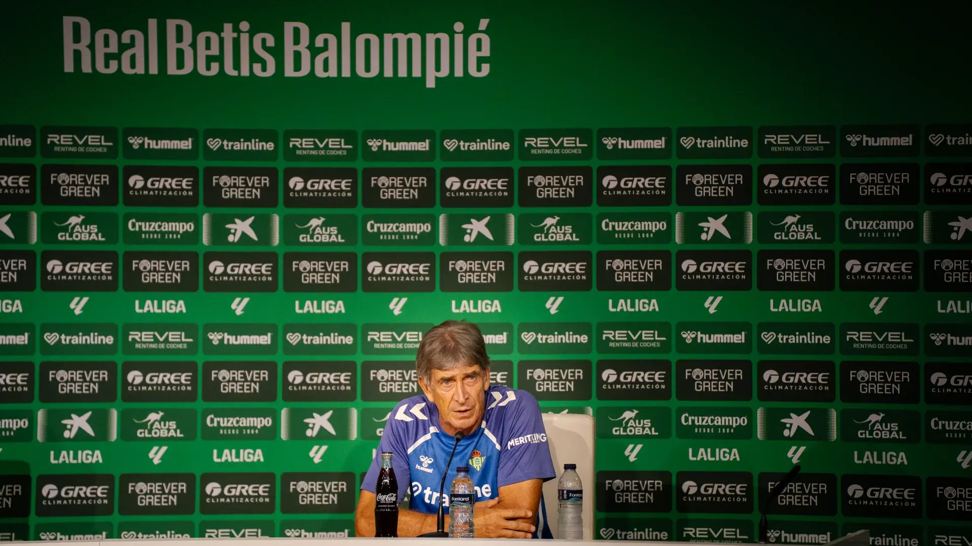 Rueda de prensa de Manuel Pellegrini previa al Real Betis - Deportivo Alavés