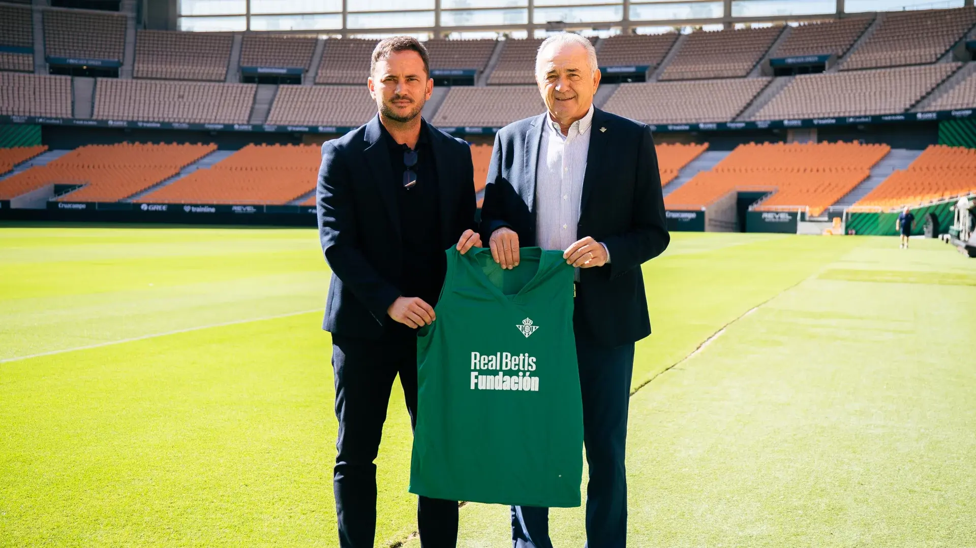 La localidad gaditana de Alcalá del Valle y la Fundación Real Betis Balompié apostarán por el baloncesto una temporada más