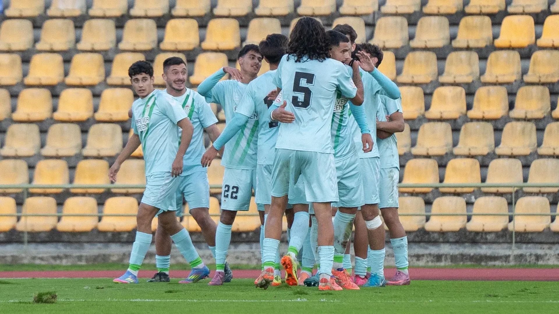 CRÓNICA | El Juvenil División de Honor, a un paso de los dieciseisavos de UEFA Youth League (0-4)