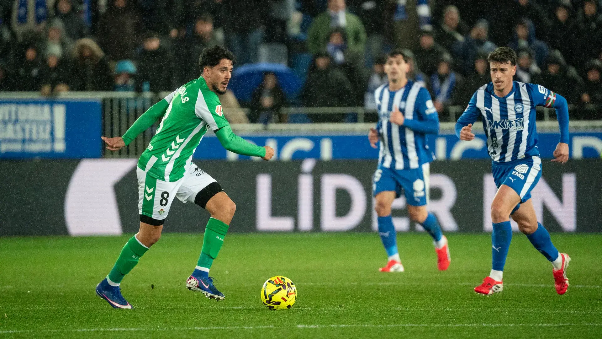 Derrota en Vitoria (2-1)
