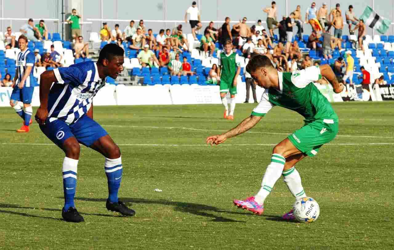 Victoria con remontada y buenas sensaciones en el primer amistoso del Real Betis (1-3)