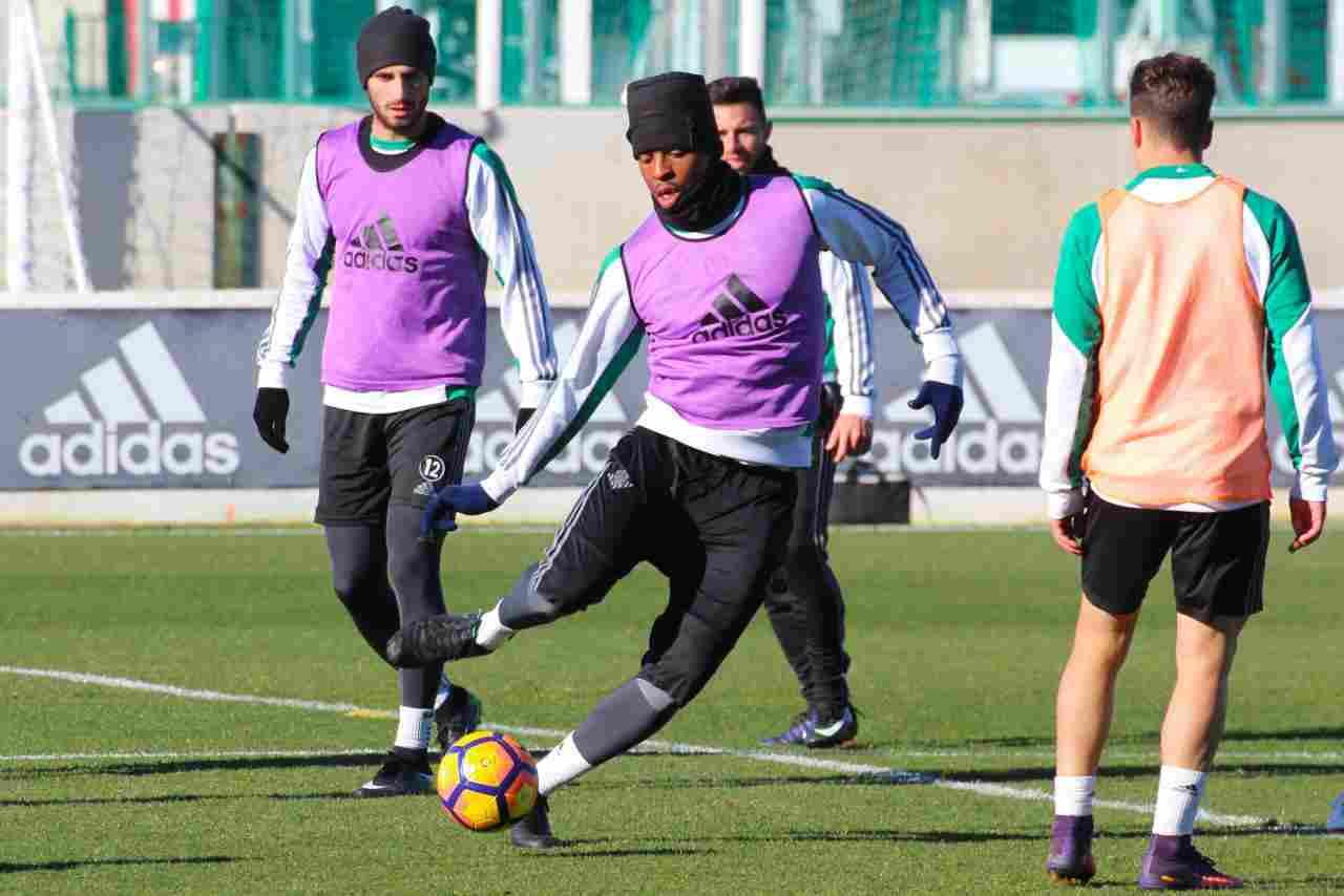 Joaquín sufre un esguince en la rodilla derecha
