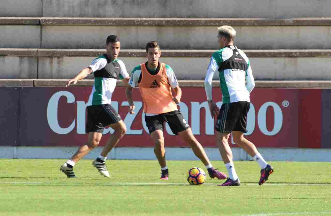El primer equipo continúa trabajando en la Ciudad Deportiva