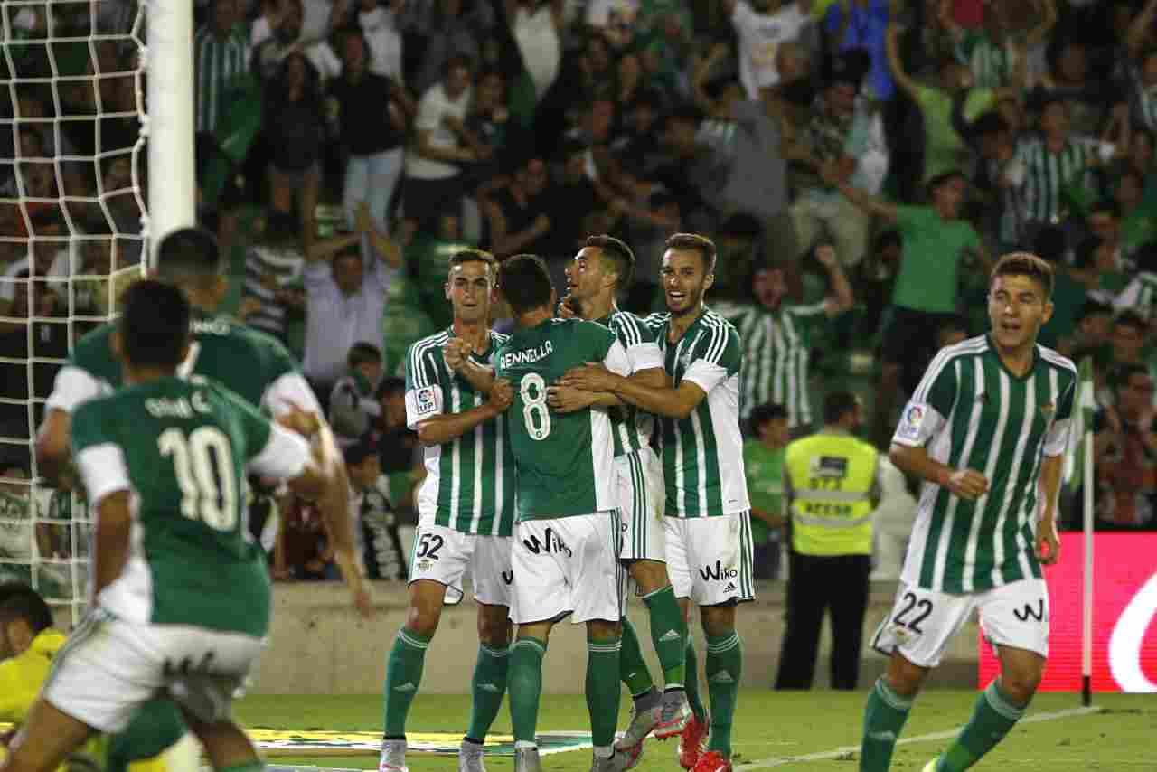 El Real Betis pone a disposición de sus abonados 500 plazas de autobús gratis para viajar a Villarreal