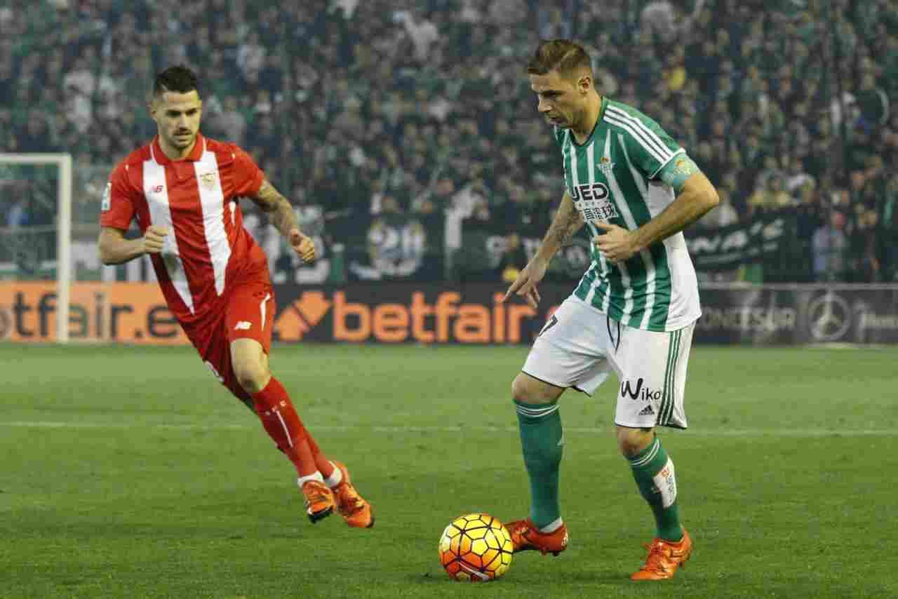 El Comité de Competición deja sin efecto las cartulinas amarillas que vieron Westermann y Joaquín contra el Sevilla