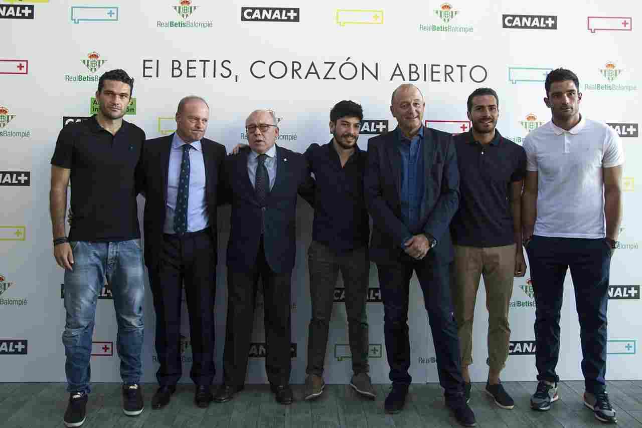 El Real Betis Balompié y Canal + estrenan el documental 'El Betis, corazón abierto"