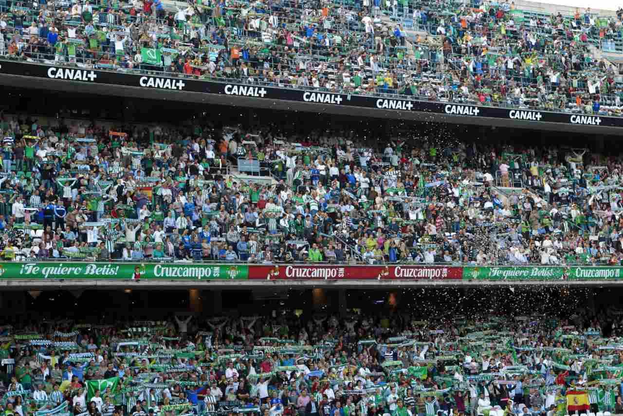 Defensor del Bético: Horarios de cantera, estanqueidad del Estadio y los minutos de silencio